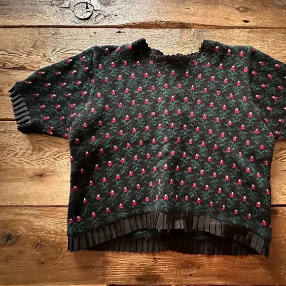 Vintage 80's Susan Bristol Embroidered Floral Wool Sweater - Picture 11 of 11